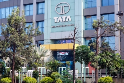 TCS Q2 Net Profit Rises 4% to Rs 13,884 Crore in FY27